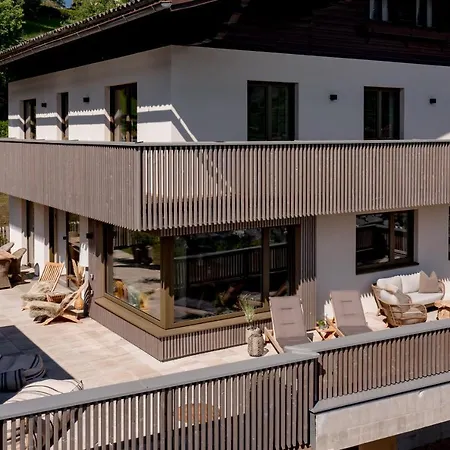 Chill House *